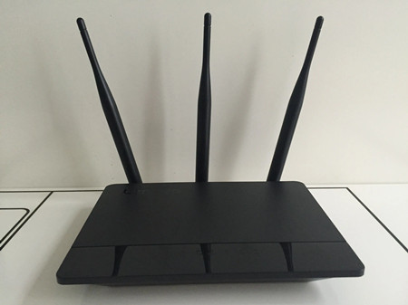 当路由器出现光纤不达标、掉线等情况时，可以这样处理