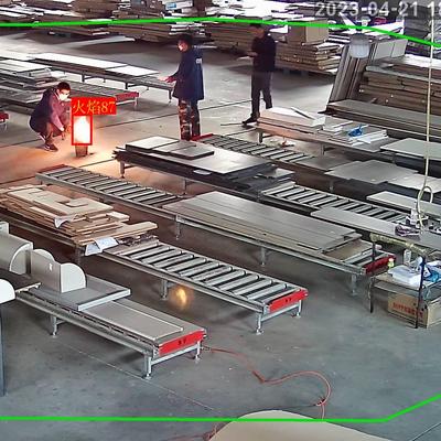 不同于传统安防服务有繁复，AI视频监控以其便利、快捷的优势成为目前民用安防市场的新宠